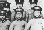 1912꣬ܶڶģѧУʱʦӰǰΪܶ